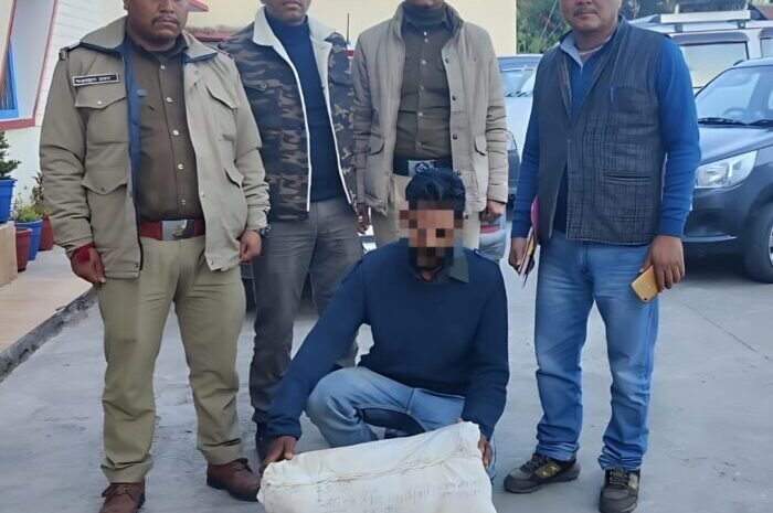  चमोली पुलिस को बड़ी सफलता हत्थे चढ़ा वन्य जीव तस्कर, गुलदार की खाल सहित गिरफ्तार