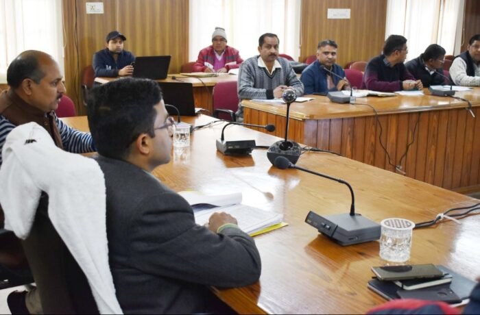 आपदा के दृष्टिगत होने वाले कार्य शीध्र पूण किये‌ जाये :जिलाधिकारी