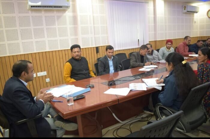  केदारनाथ प्रसाद के लड्डूओं की गुणवत्ता बढ़ाने की आवश्यकता पर विशेष जोर सिंगल यूजर प्लास्टिक पर भी बैन