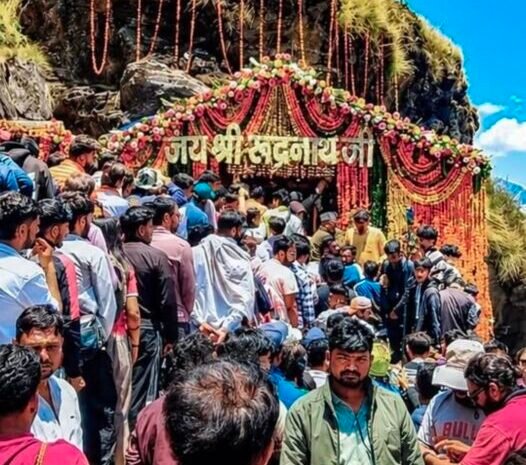  रूद्रनाथ धाम में बढ़ती भीड़ से व्यवस्थाओं पर दबाव, वन विभाग ने जताई चिंता
