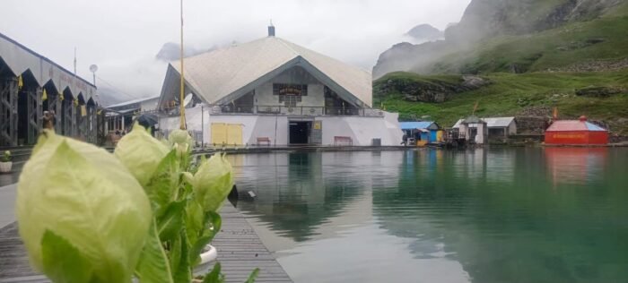  10 अक्टूबर को बंद होंगे श्री हेमकुंट साहिब के कपाट, अब तक 2.38 लाख से अधिक श्रद्धालुओं ने किए दर्शन